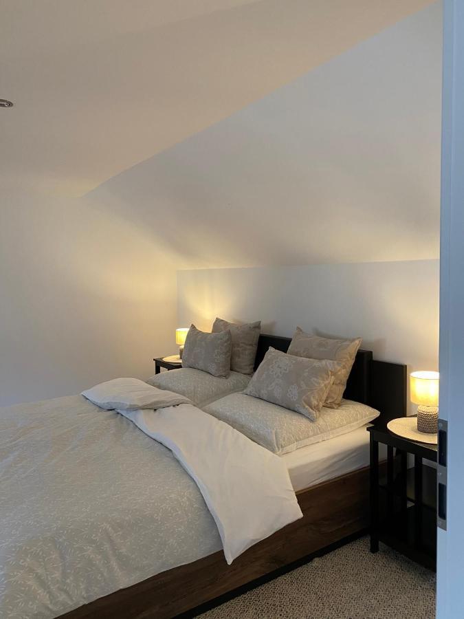 Zum Neuhaeusel Apartment
